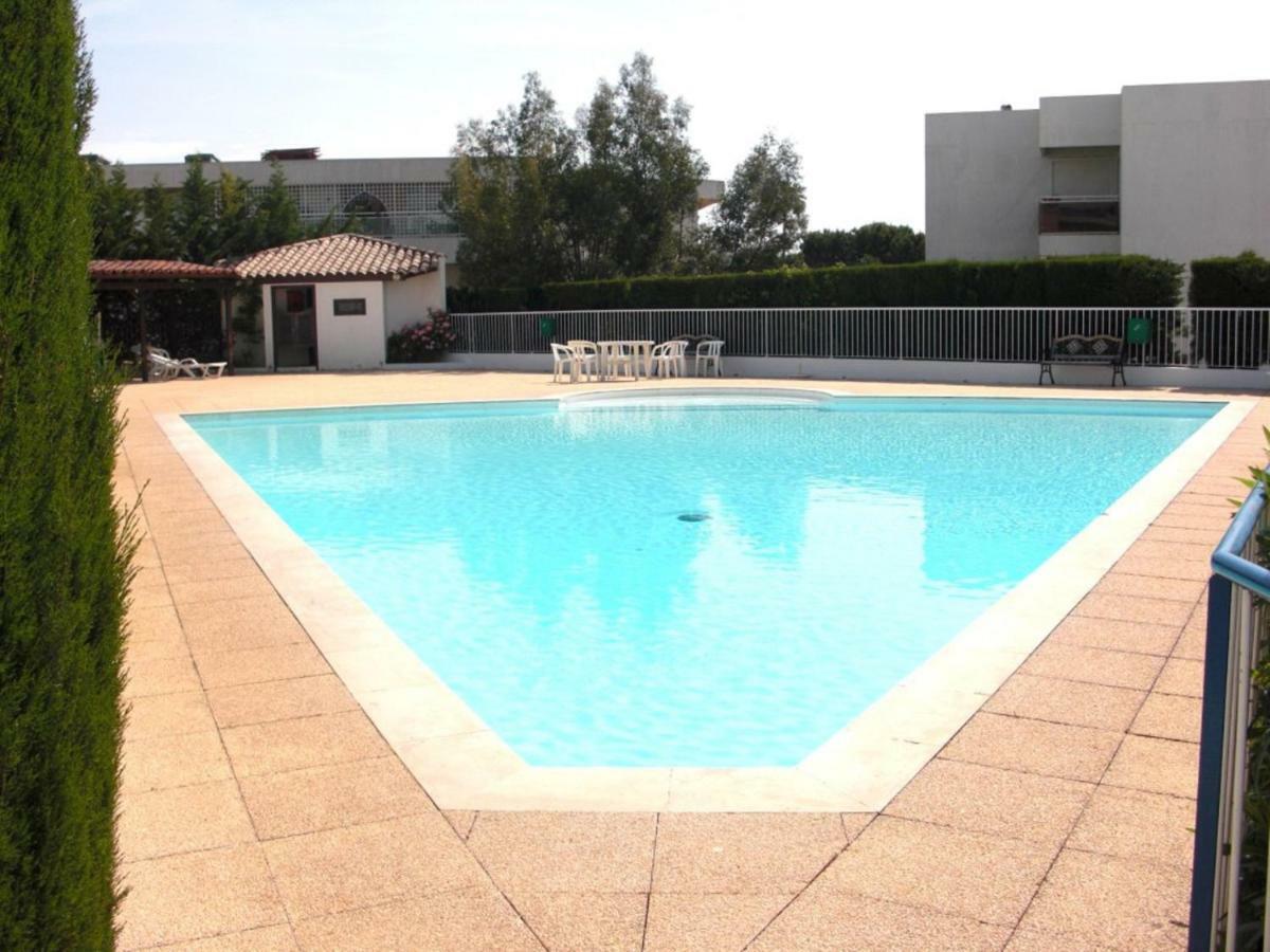 Agreable Appartement 4 Personnes A Villeneuve-Loubet Plage, Piscine, Mer, Commerces A Proximite Esterno foto
