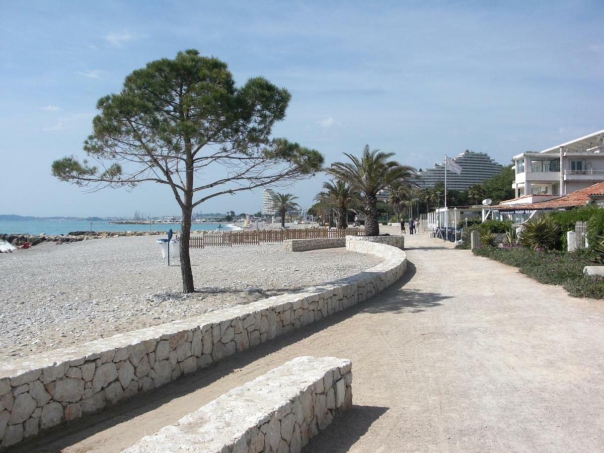 Agreable Appartement 4 Personnes A Villeneuve-Loubet Plage, Piscine, Mer, Commerces A Proximite Esterno foto